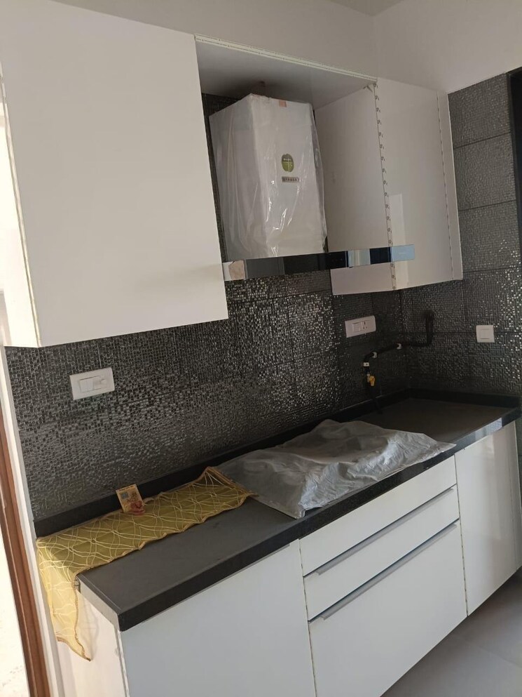 Kitchen, lodha-the-park 2 Bedroom 980 Sq.Ft. Apartment In Worli Mumbai 8903877