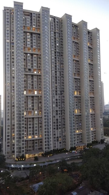 2 BHK Apartment – Exterior View View at Worli - for Rent