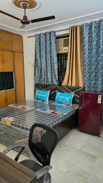 Bedroom in 2 BHK Builder Floor at Tagore Garden – for Rent