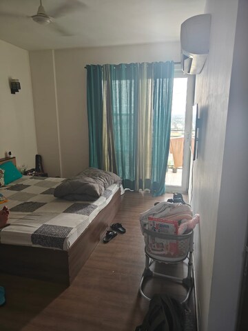 Master Bedroom in 3.5 BHK Apartment at Conscient Heritage One, Sector 62 – for Rent