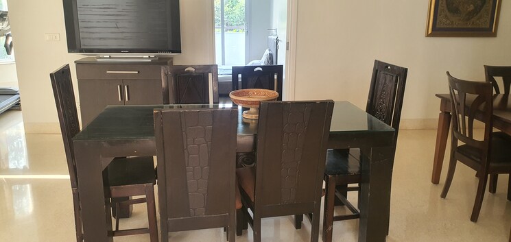 Master Bedroom, emaar-the-palm-drive-palm-studios 4 Bedroom 3785 Sq.Ft. Builder Floor In Sector 66 Gurgaon 8903989