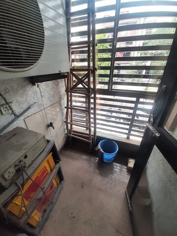 Staircase in 2 BHK Builder Floor at Lajpat Nagar I – for Rent