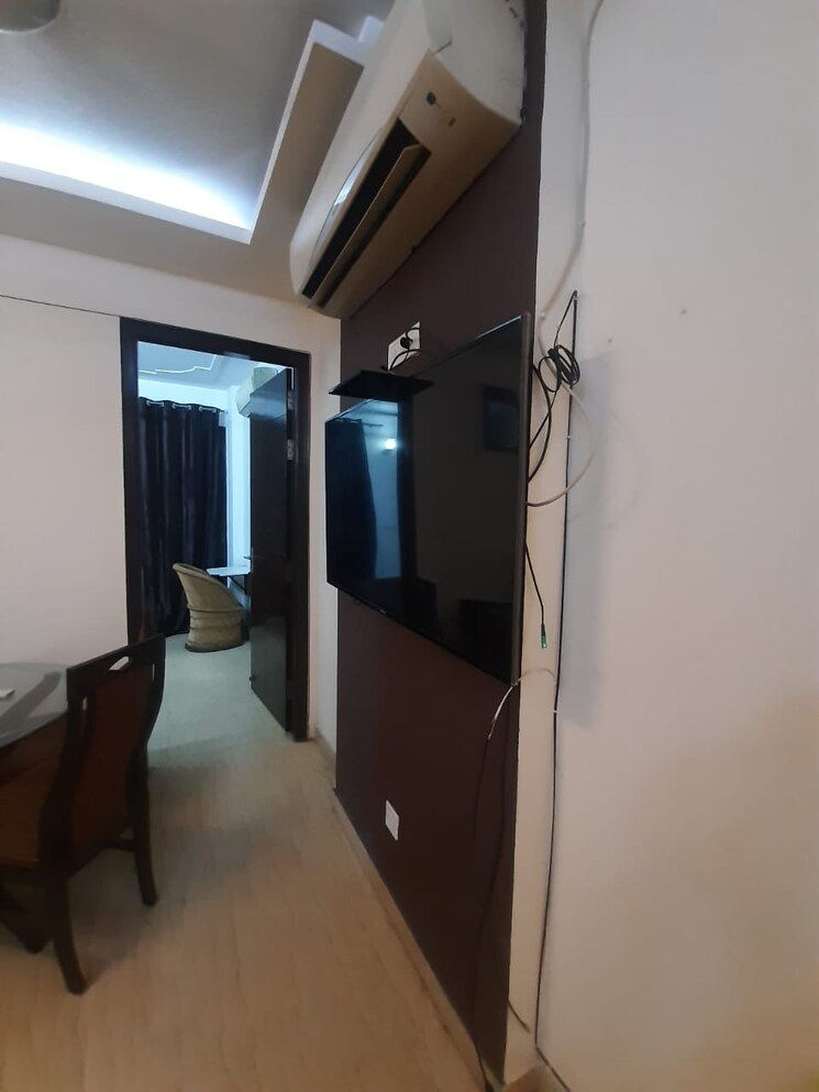 Kitchen, lajpat nagar i 2 Bedroom 100 Sq.Yd. Builder Floor In Lajpat Nagar I Delhi 8903978