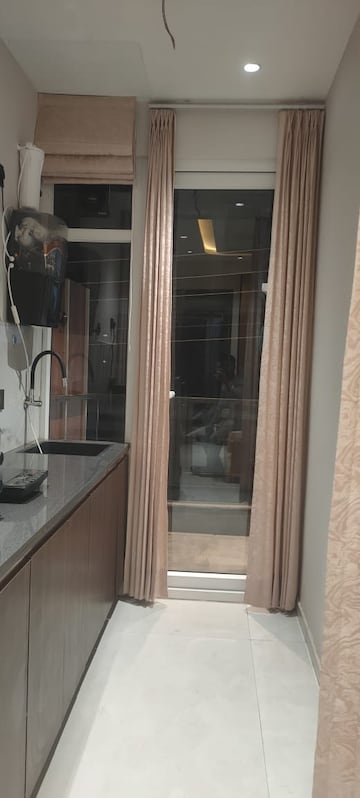 Balcony in Studio Builder Floor at Sector 38 – for Rent