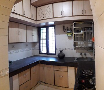 Team Area in 6+ BHK Villa at Rohini Sector 8 – for Sale