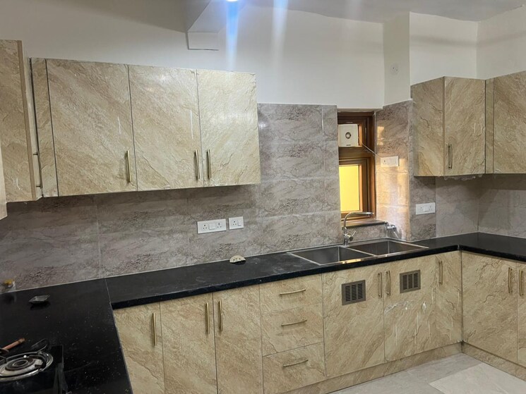 Kitchen, vasant kunj 3 Bedroom 1800 Sq.Ft. Apartment In Vasant Kunj Delhi 8904099