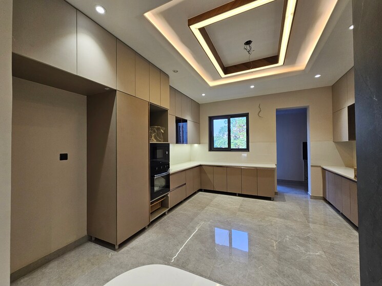 Kitchen, parklands 4 Bedroom 350 Sq.Yd. Builder Floor In Sector 85 Faridabad 8904118