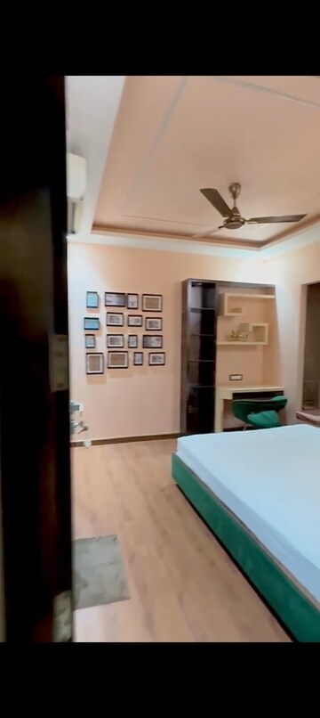 Floor Plan in 5 BHK Apartment at Dosti Group Imperia, Manpada – for Sale