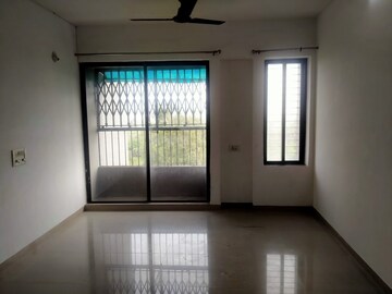 Room in 2 BHK Apartment at Althan – for Rent