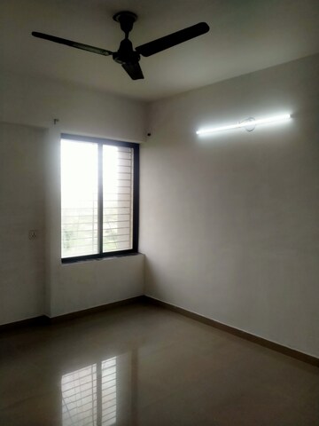 Room in 2 BHK Apartment at Althan – for Rent