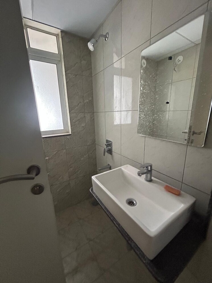 Bathroom, godrej-green-cove 3 Bedroom 815 Sq.Ft. Apartment In Mahalunge Pune 8904090