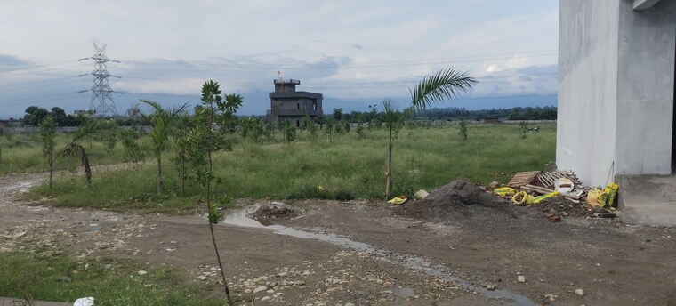 undefined, sherpur  920 Sq.Ft. Plot In Sherpur Dehradun 8904131