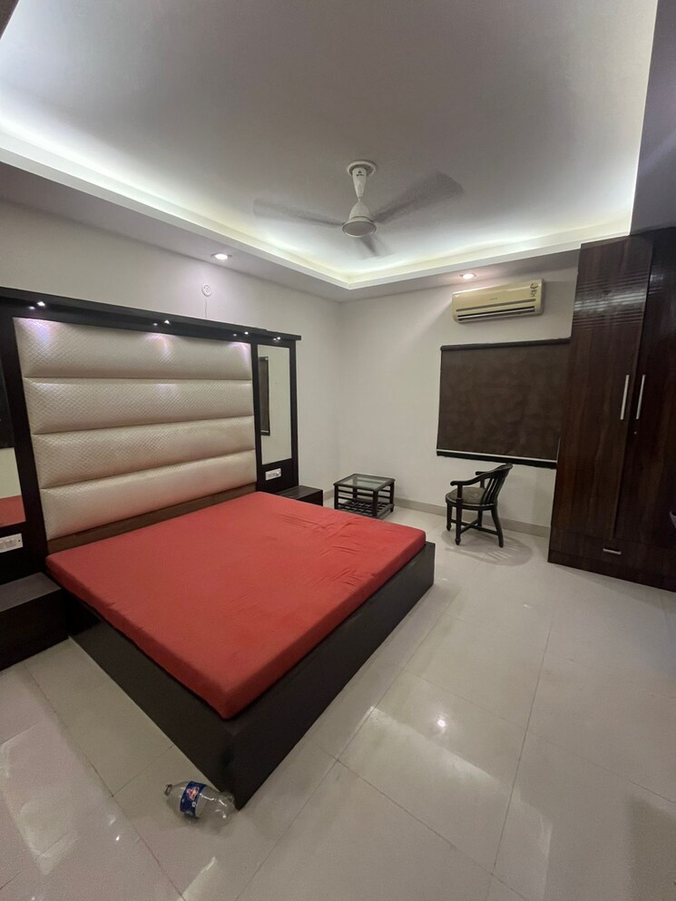 Bedroom, vasant kunj 6 Bedroom 3600 Sq.Ft. Apartment In Vasant Kunj Delhi 8904136