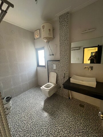 Bathroom in 6 BHK Apartment at Vasant Kunj – for Rent