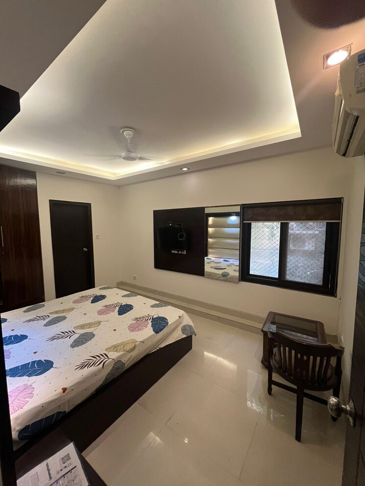 Bedroom, vasant kunj 6 Bedroom 3600 Sq.Ft. Apartment In Vasant Kunj Delhi 8904136