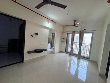Room in 2 BHK Apartment at Ashar Metro Towers, Vartak Nagar – for Rent