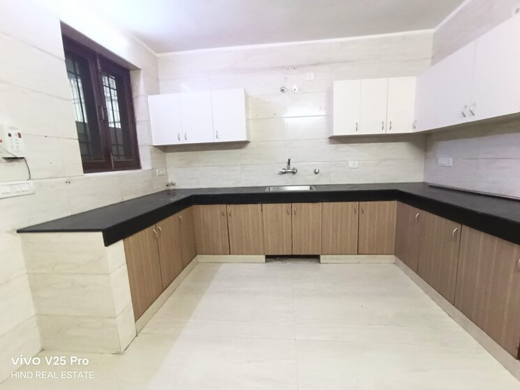 Kitchen, vasant kunj 3 Bedroom 1800 Sq.Ft. Apartment In Vasant Kunj Delhi 8904204