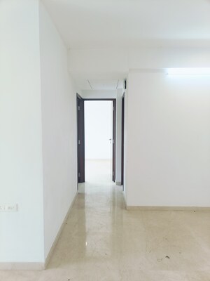 Room in 3 BHK Apartment at Bharat Juhu Vistas, Juhu – for Sale