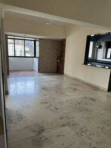 Room in 3 BHK Penthouse at Tanuj Enclave, Vashi Sector 28 – for Rent