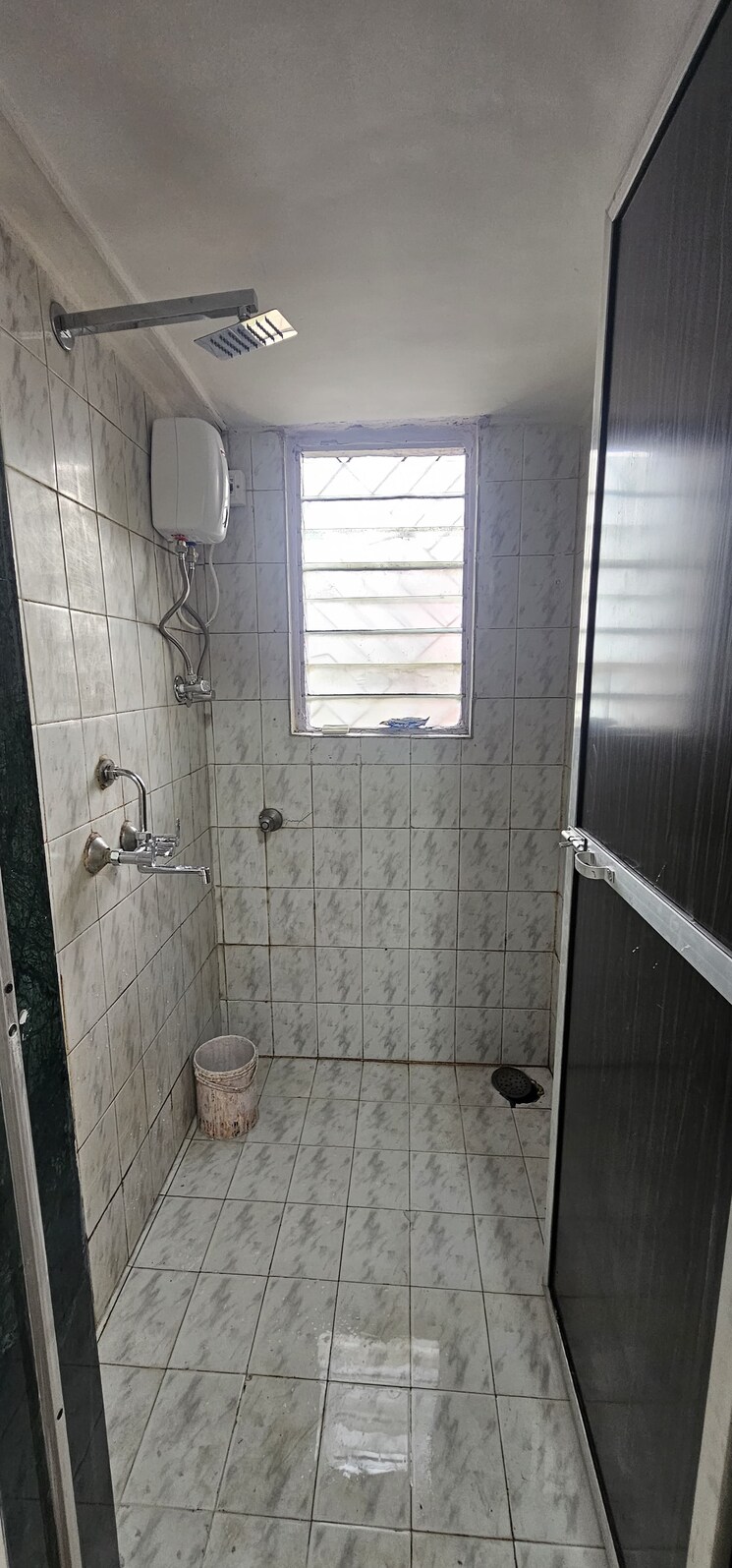 Bathroom, asmita-jyoti-chs 1 Bedroom 450 Sq.Ft. Apartment In Malad West Mumbai 8904267
