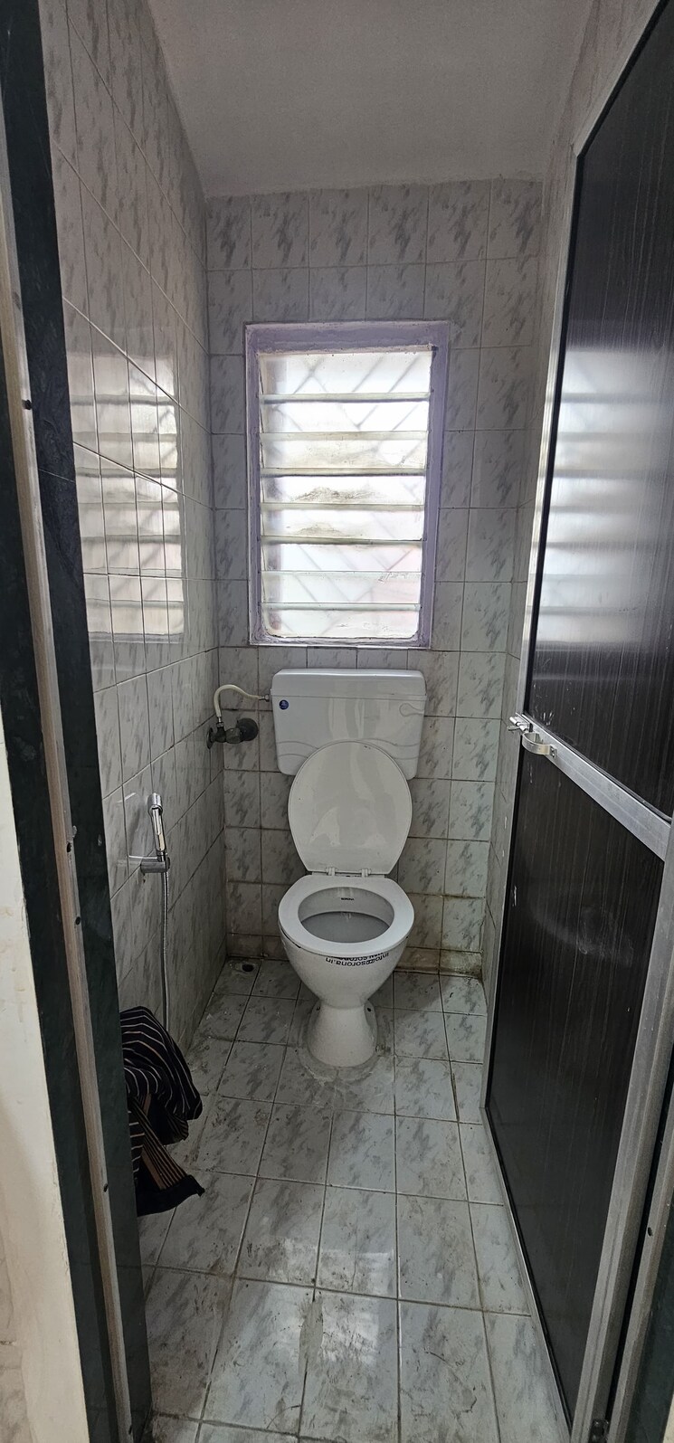 Bathroom, asmita-jyoti-chs 1 Bedroom 450 Sq.Ft. Apartment In Malad West Mumbai 8904267