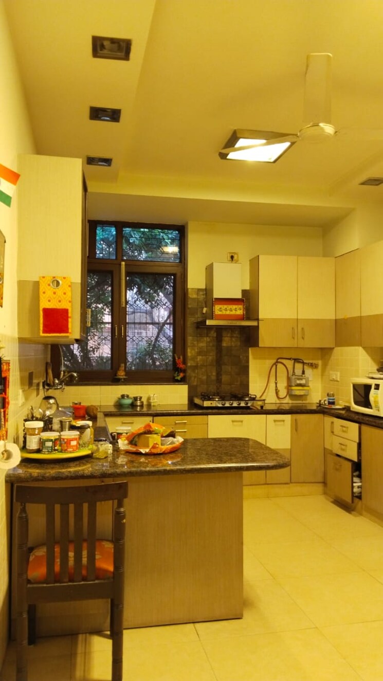 Kitchen, safdarjung enclave 3 Bedroom 2700 Sq.Ft. Builder Floor In Safdarjung Enclave Delhi 8904274