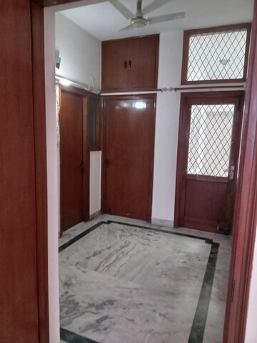 Room in 3 BHK Builder Floor at Greater Kailash I – for Rent