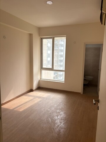 Room in 3.5 BHK Apartment at Emaar Imperial Gardens, Sector 102 – for Sale