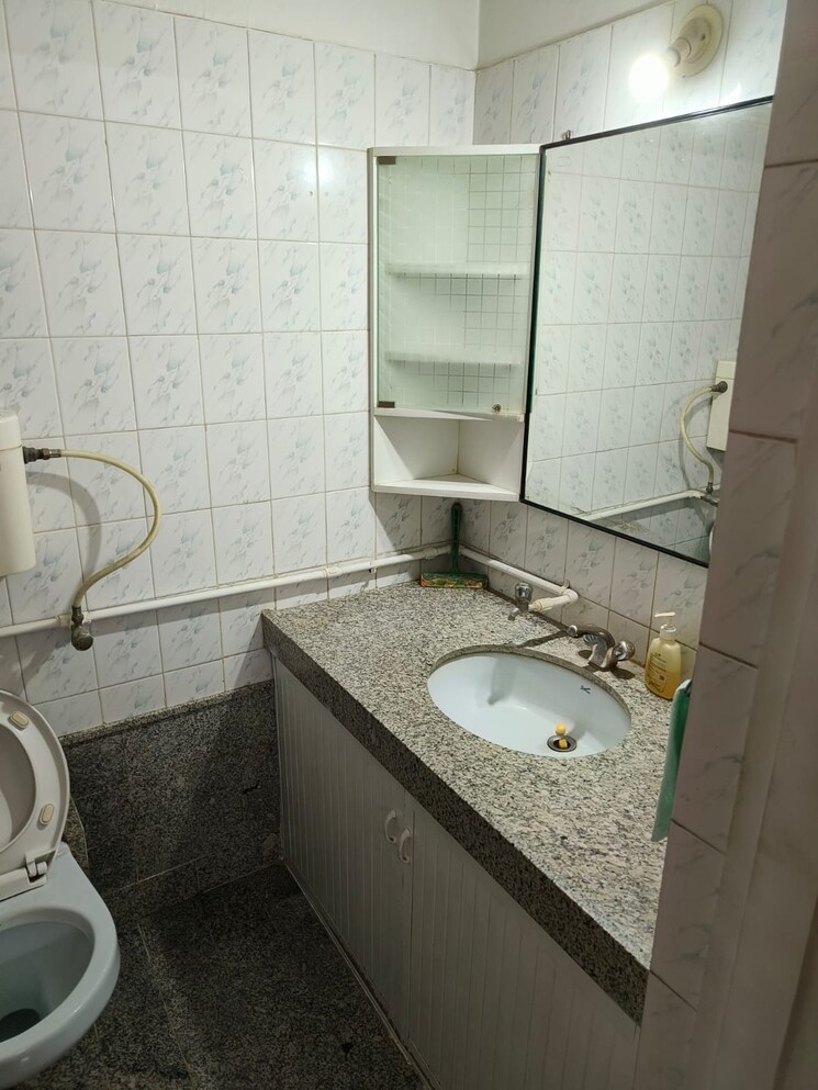 Bathroom, eden-garden-chs 2 Bedroom 1150 Sq.Ft. Apartment In Viman Nagar Pune 8904308