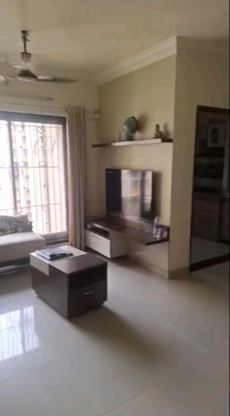 Living Room, rustomjee-urbania-azziano-l-wing 2 Bedroom 840 Sq.Ft. Apartment In Thane West Thane 8904296