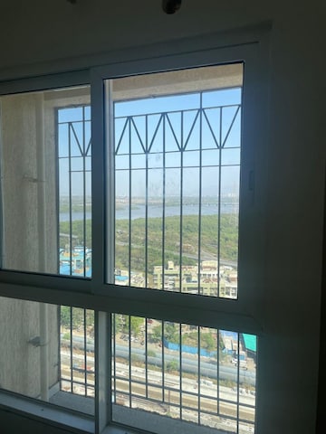 Room in 2 BHK Apartment at Dosti West County Phase 4 Dosti Pine, Balkum Pada – for Sale