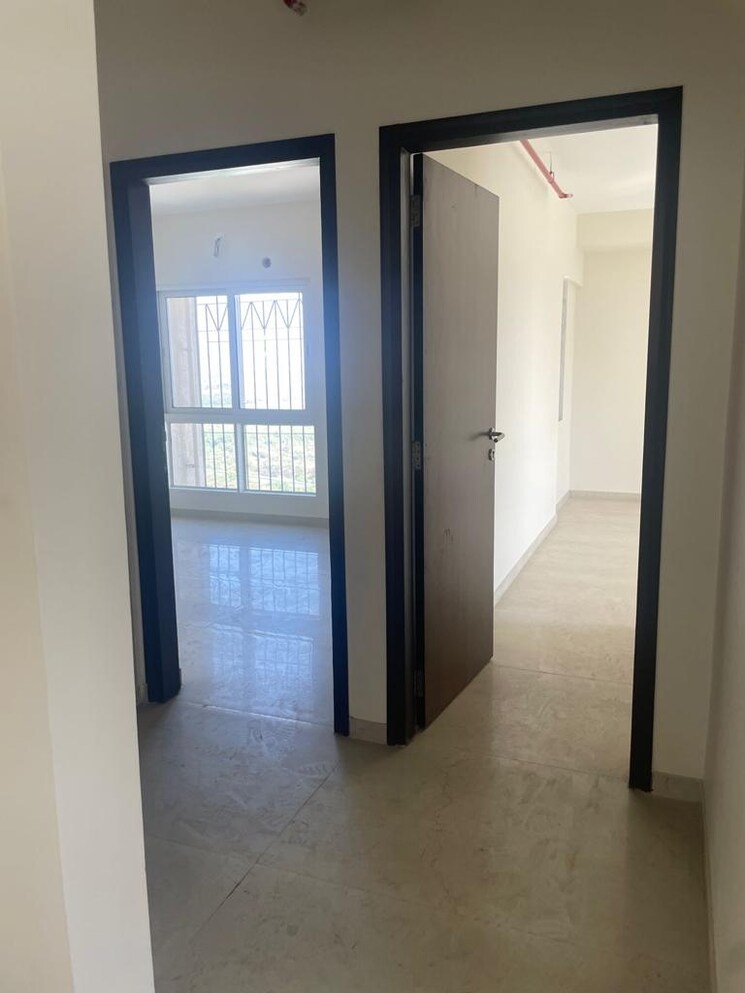 Room, dosti-west-county-phase-4-dosti-pine 2 Bedroom 695 Sq.Ft. Apartment In Balkum Pada Thane 8904339