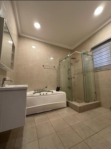 Bathroom in 2 BHK Builder Floor at Sector 31 – for Rent