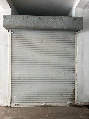  Shop For Rent in Ashoka Garden