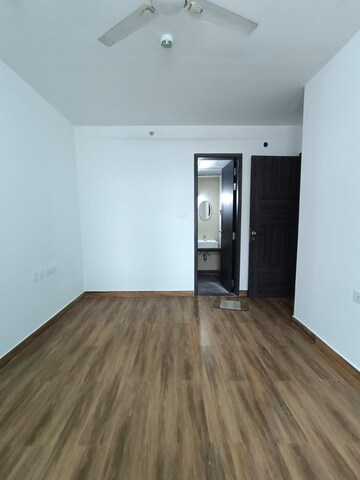 Room in 2 BHK Apartment at Empire Square, Chinchwad – for Rent