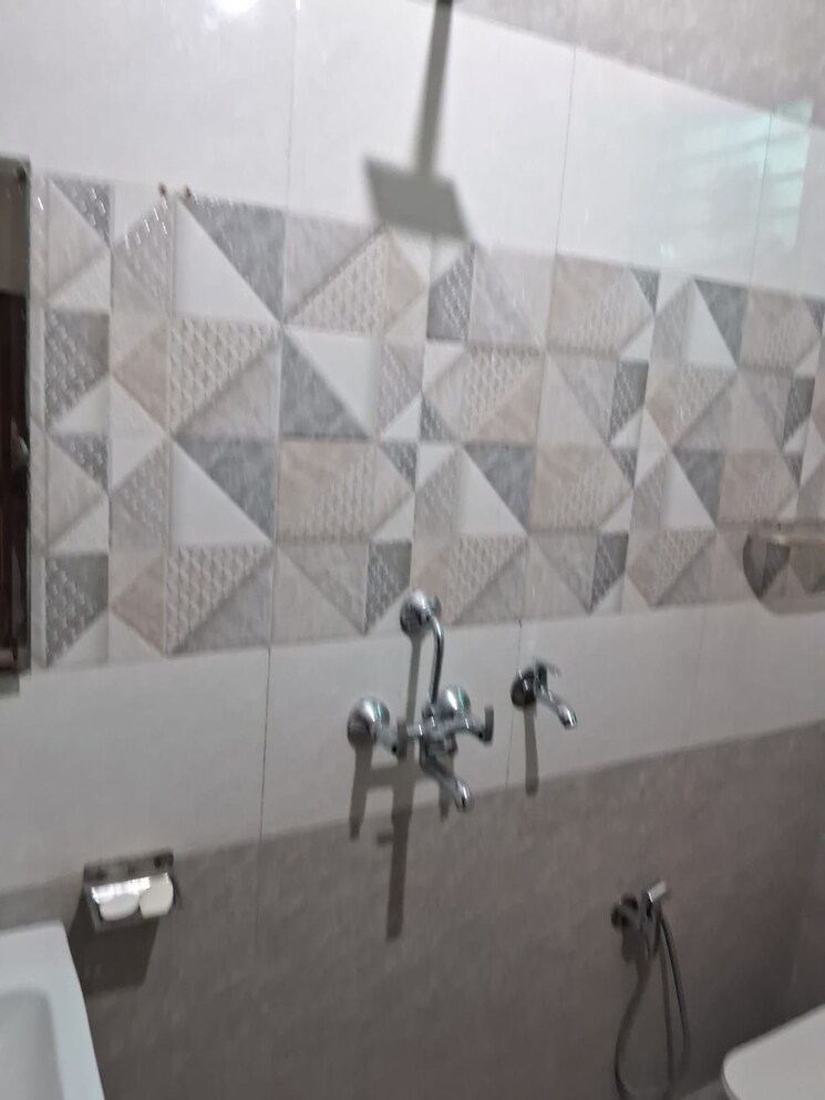 Bathroom, nk-sharma-savitry-greens 1 Bedroom 1000 Sq.Ft. Apartment In Lohgarh Zirakpur 8904375