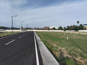  Plot For Sale in Kelambakkam