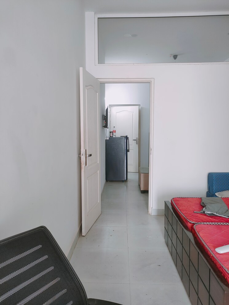 Room, sarvottam-nx-one 1 Bedroom 500 Sq.Ft. Apartment In Tech Zone 4 Greater Noida Greater Noida 8904398