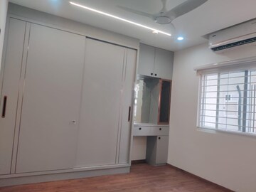 Room in 3 BHK Apartment at Prajay Megapolis, Kukatpally – for Rent