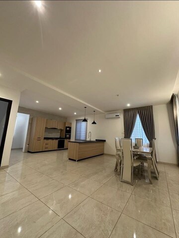 Building Lobby in 3 BHK Builder Floor at Sector 28 – for Rent