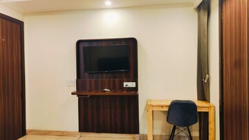 Furnished Amenities in 2 BHK Apartment at Pareena Laxmi Apartments, Sector 99 – for Rent