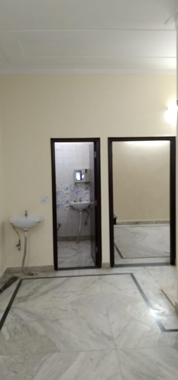 1.5 BHK Builder Floor For Rent in Eros Rosewood City, Sector 49