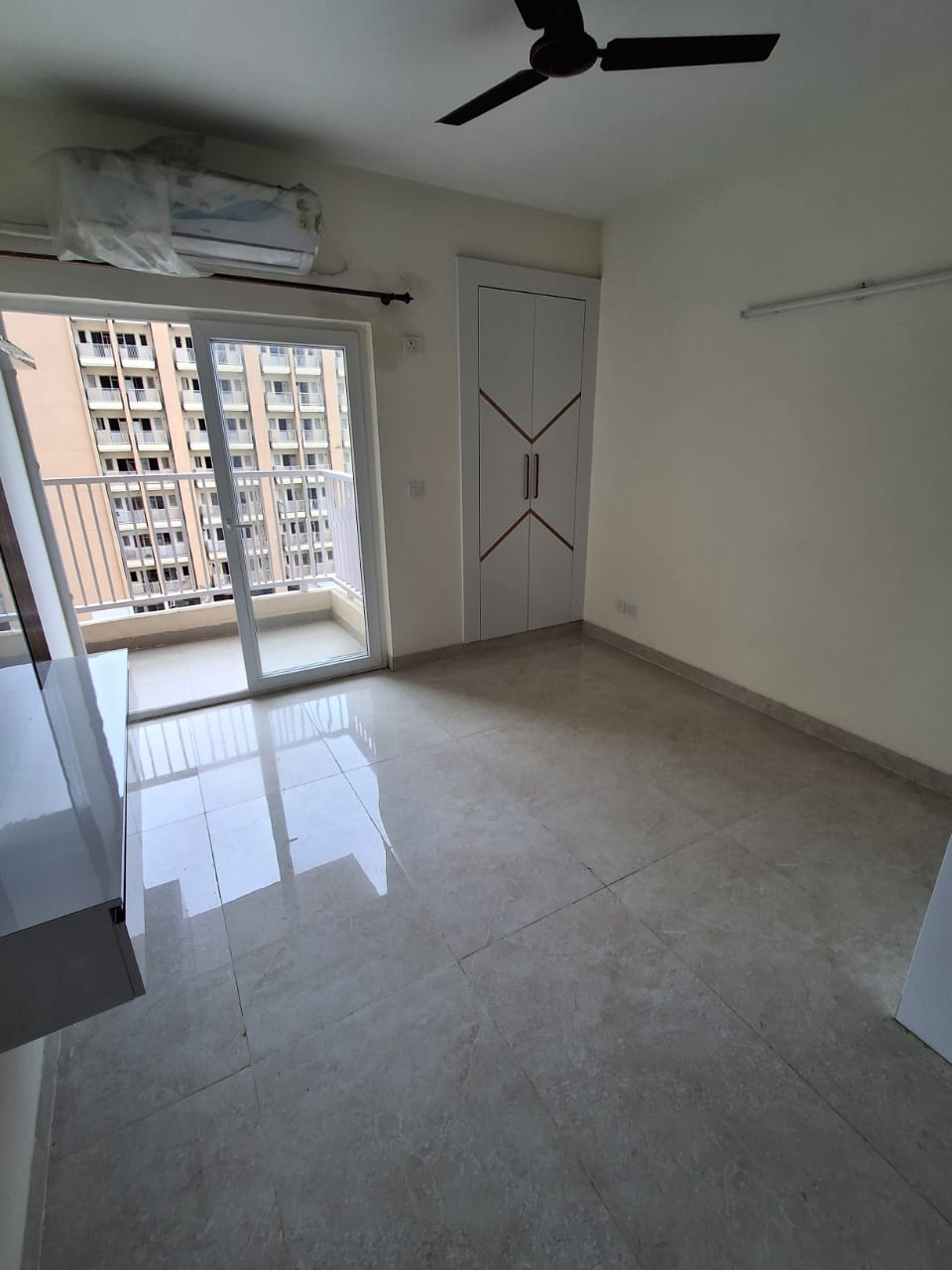 2 BHK 1264 Sq.Ft. Apartment in Eldeco Acclaim