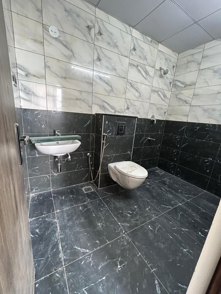 Bathroom, candeur-crescent 3 Bedroom 1878 Sq.Ft. Apartment In Serilingampally Hyderabad 8608533