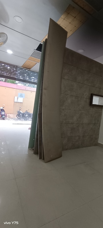  Office Space – Exterior View View at Vardhman Star Shop Mall, Sector 19 - for Rent
