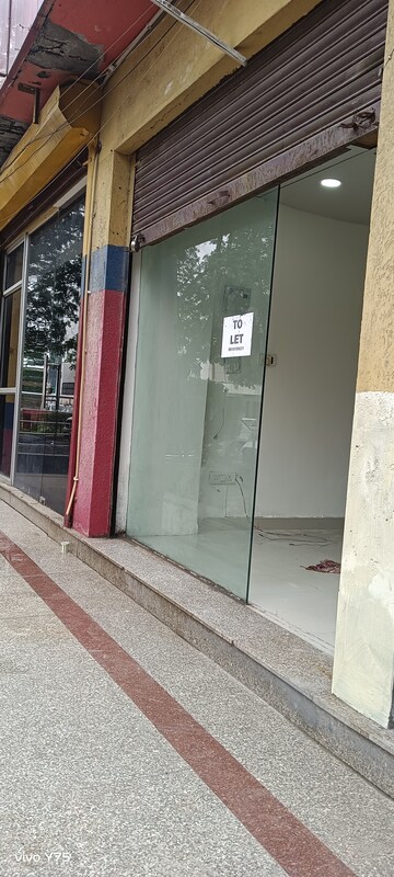 Building Lobby in  Office Space at Vardhman Star Shop Mall, Sector 19 – for Rent