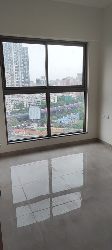 Room in 2 BHK Apartment at Sheth Irene, Malad West – for Rent