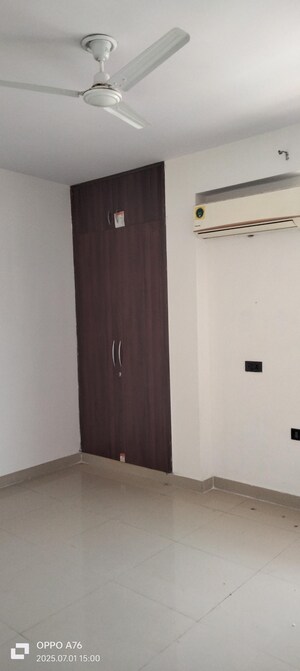 3 BHK Apartment For Sale in M R Platinum 321, Raj Nagar Extension