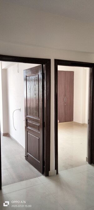 Room in 3 BHK Apartment at M R Platinum 321, Raj Nagar Extension – for Sale