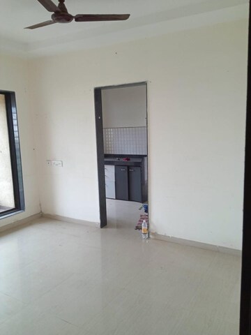 Room in 1 BHK Apartment at Crystal Plaza Virar, Virar East – for Rent